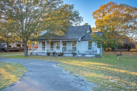 A home in Holly Lake Ranch