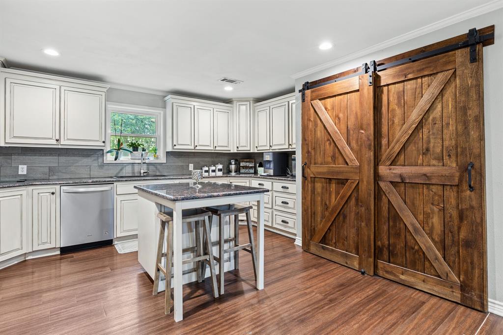 OAK HILL ACRES - Residential