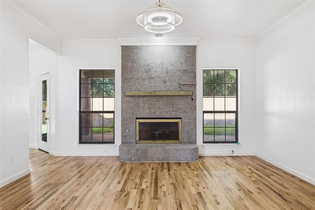 2422 Black Spruce Court