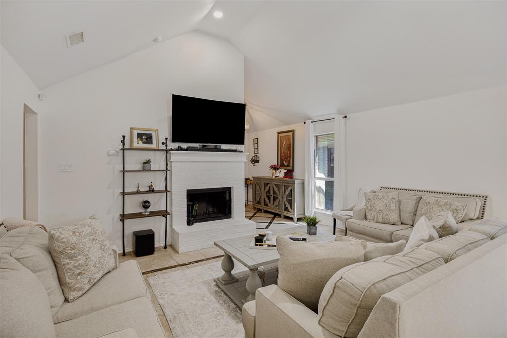 Light Pointe Place - Residential