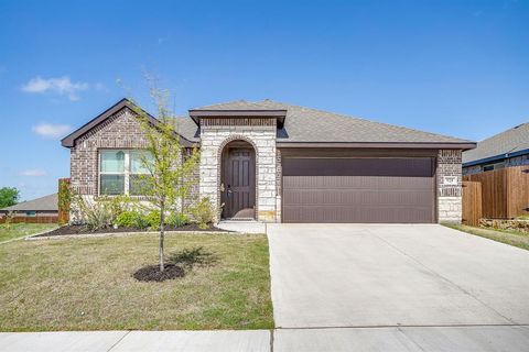 Photo of 928 Ridgehurst Drive, Godley, TX 76044 (MLS # 21229035)