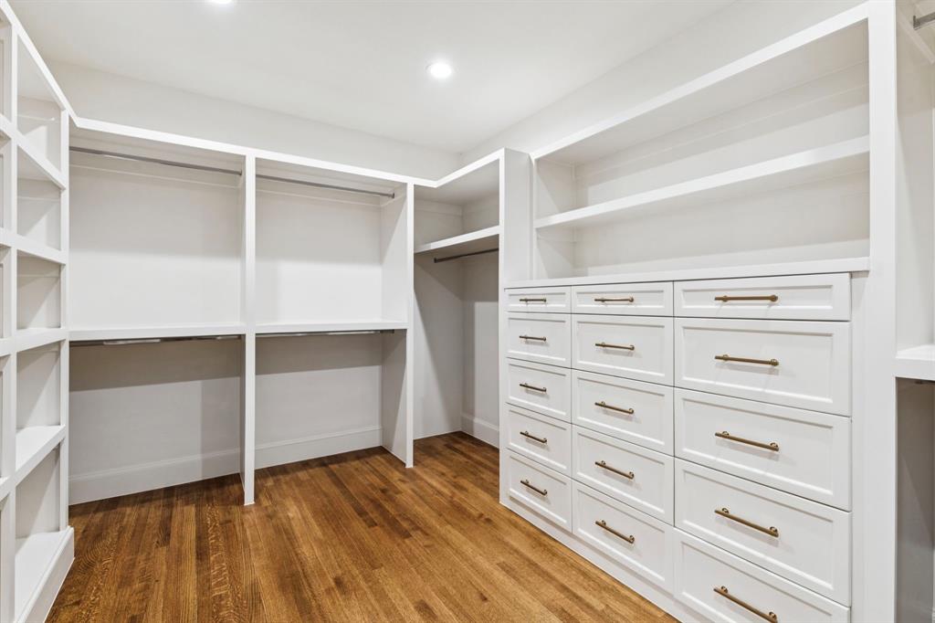 Russwood Acres - Residential