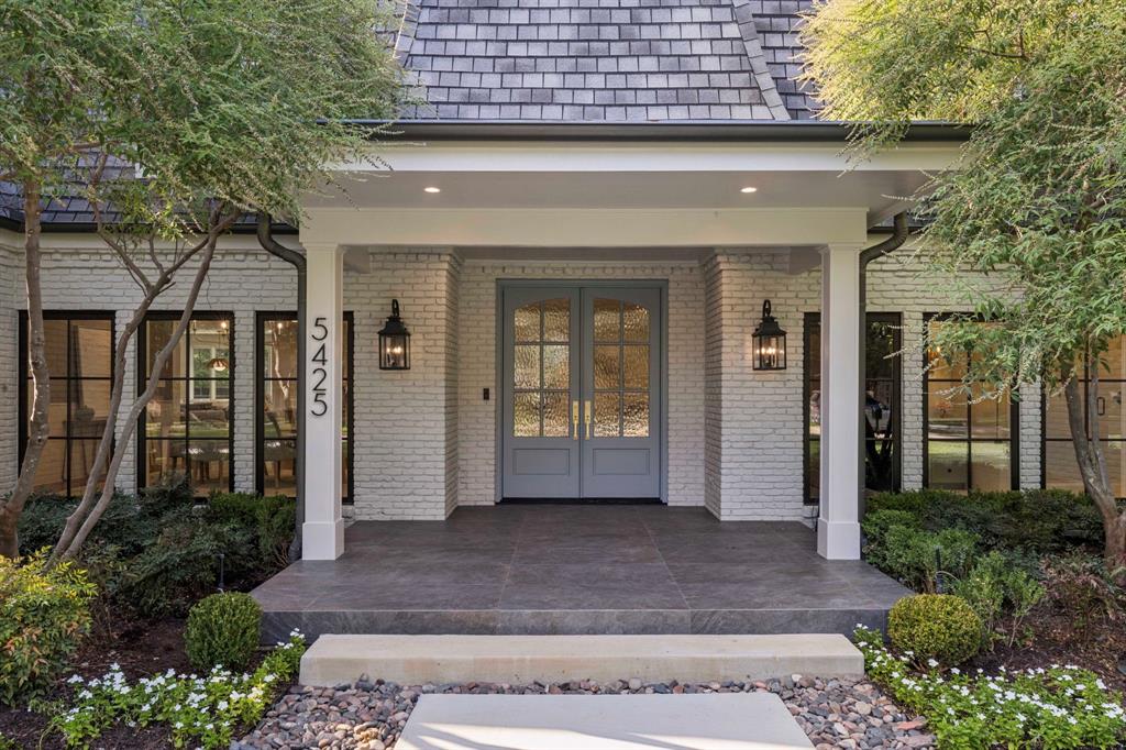 5425 Springmeadow Drive