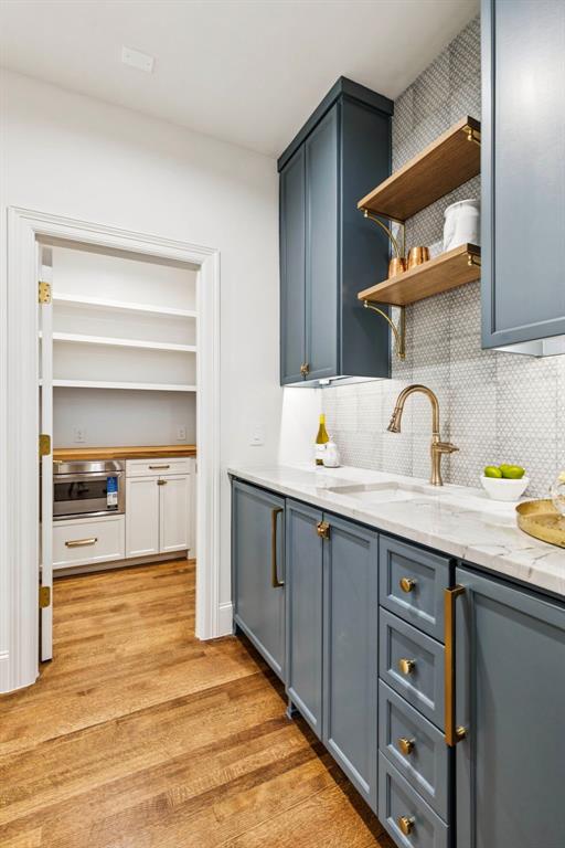 Russwood Acres - Residential