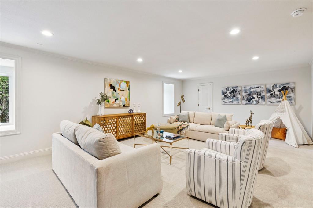 Russwood Acres - Residential