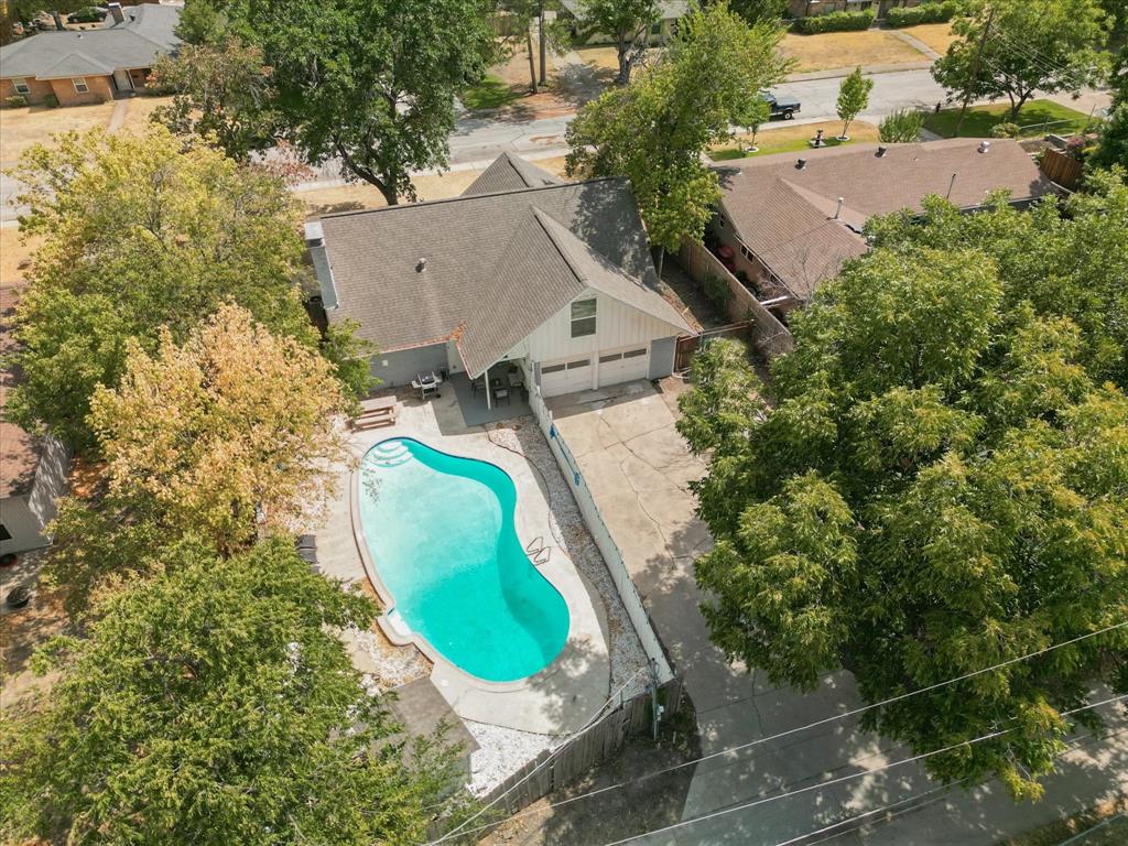 742 Austrian Road