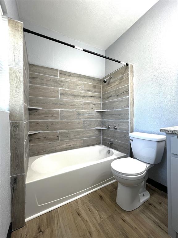 Robertson-Hunter Add - Residential Lease