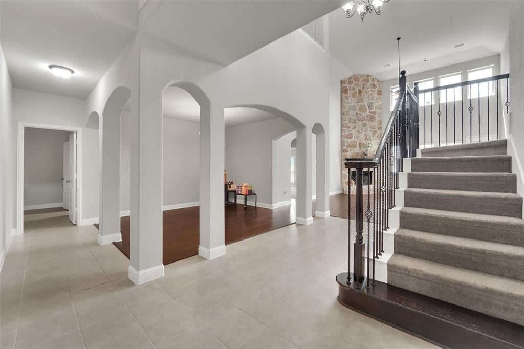 2743 Chimney Rock Road