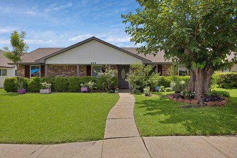 522 Caravaca Drive Garland TX 75043