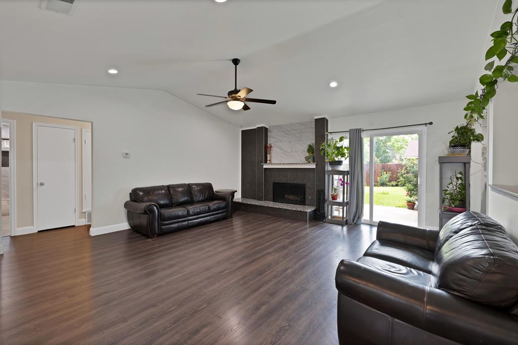 522 Caravaca Drive