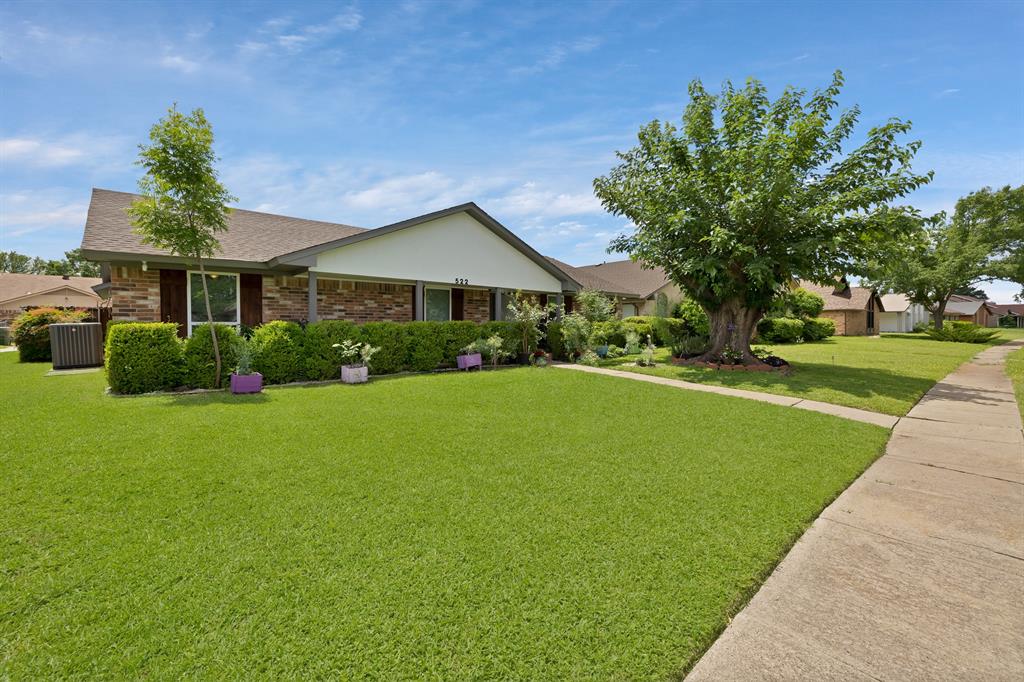 522 Caravaca Drive