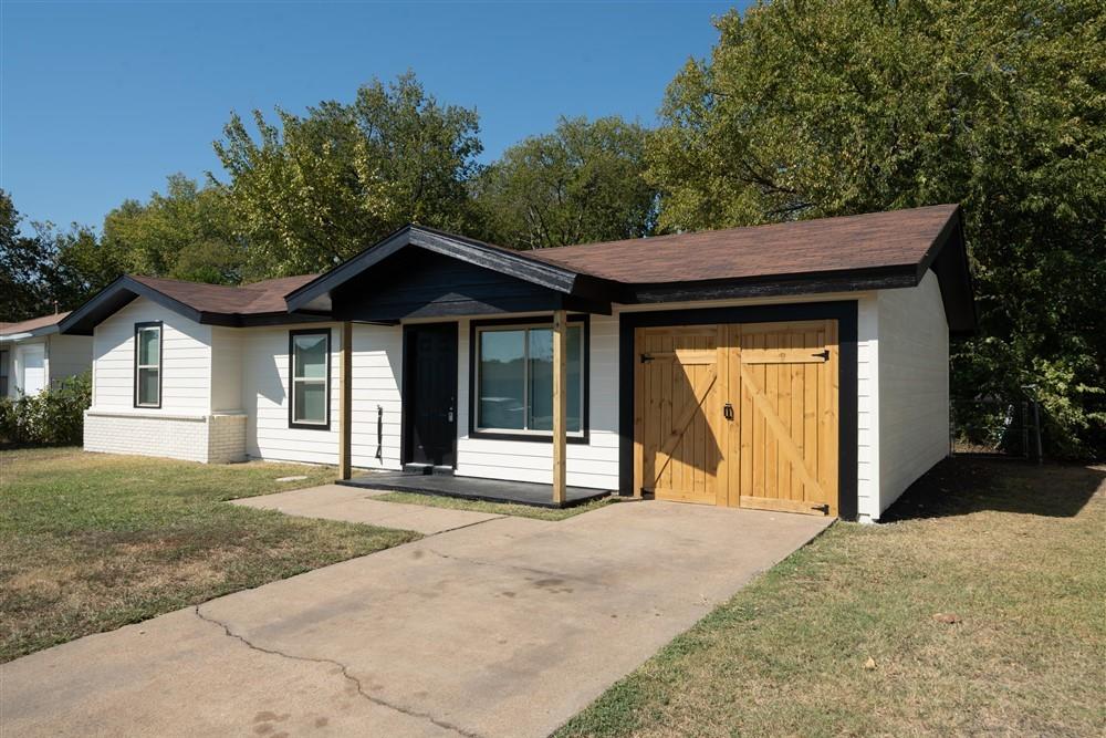 3732 Charlotte Drive