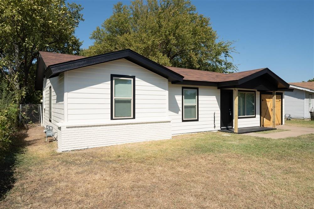 3732 Charlotte Drive