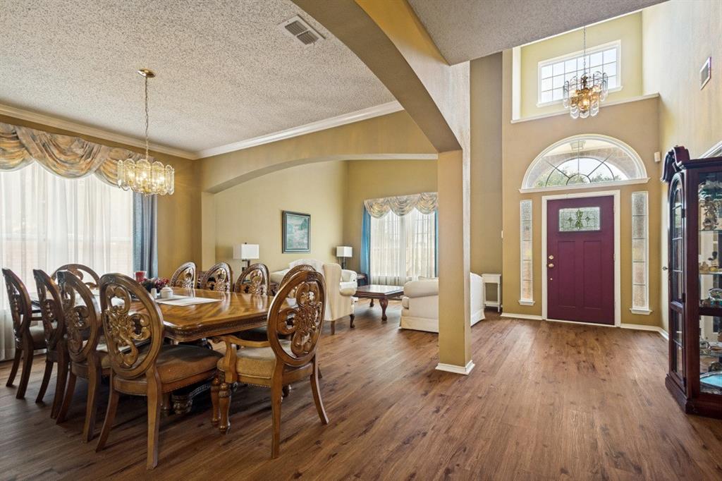 1368 Winnipeg Drive