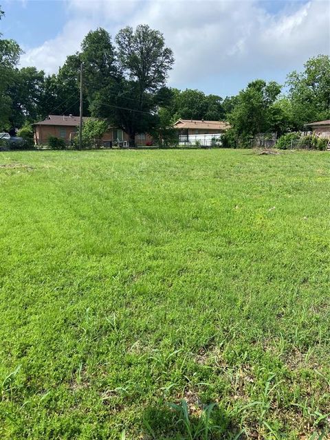 5428 Stephanie Drive Haltom City TX 76117
