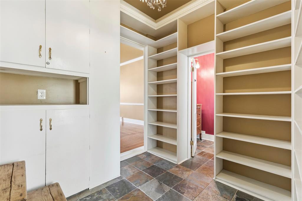MCANAIR JB - Residential