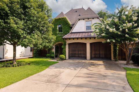 Photo of 5726 W Hanover Avenue, Dallas, TX 75209 (MLS # 21346208)