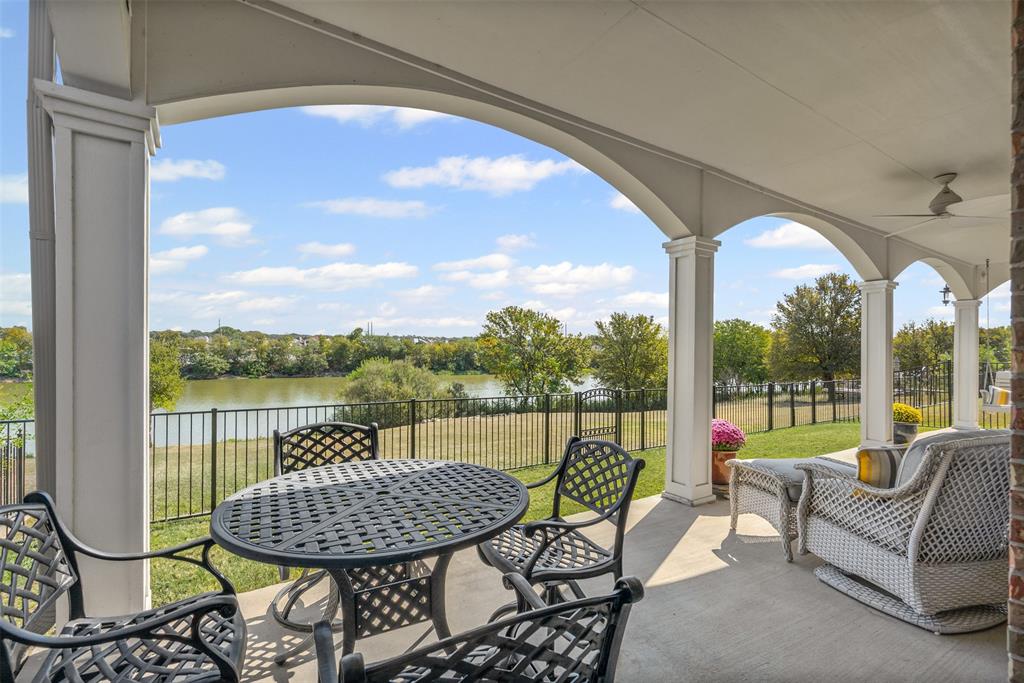 Fort Worth, Texas 76119, United States, 4 Bedrooms Bedrooms, ,4 BathroomsBathrooms,Residential,Pending,226384