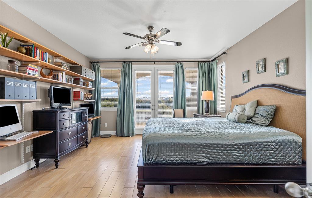 Fort Worth, Texas 76119, United States, 4 Bedrooms Bedrooms, ,4 BathroomsBathrooms,Residential,Pending,226384