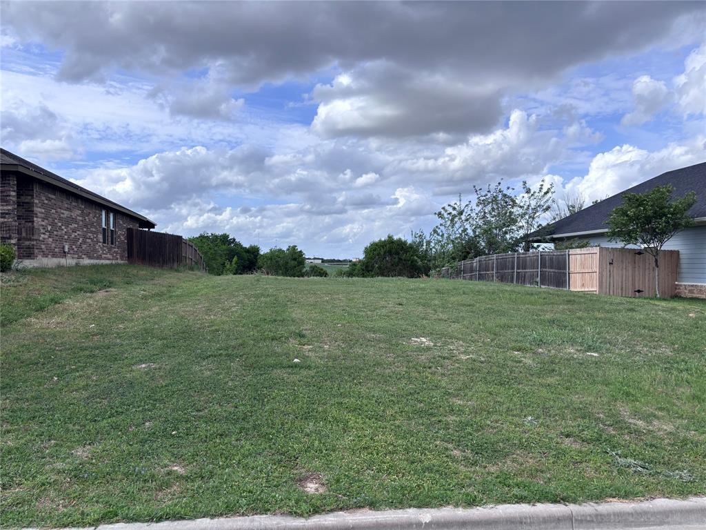 444 Paso Fino Street