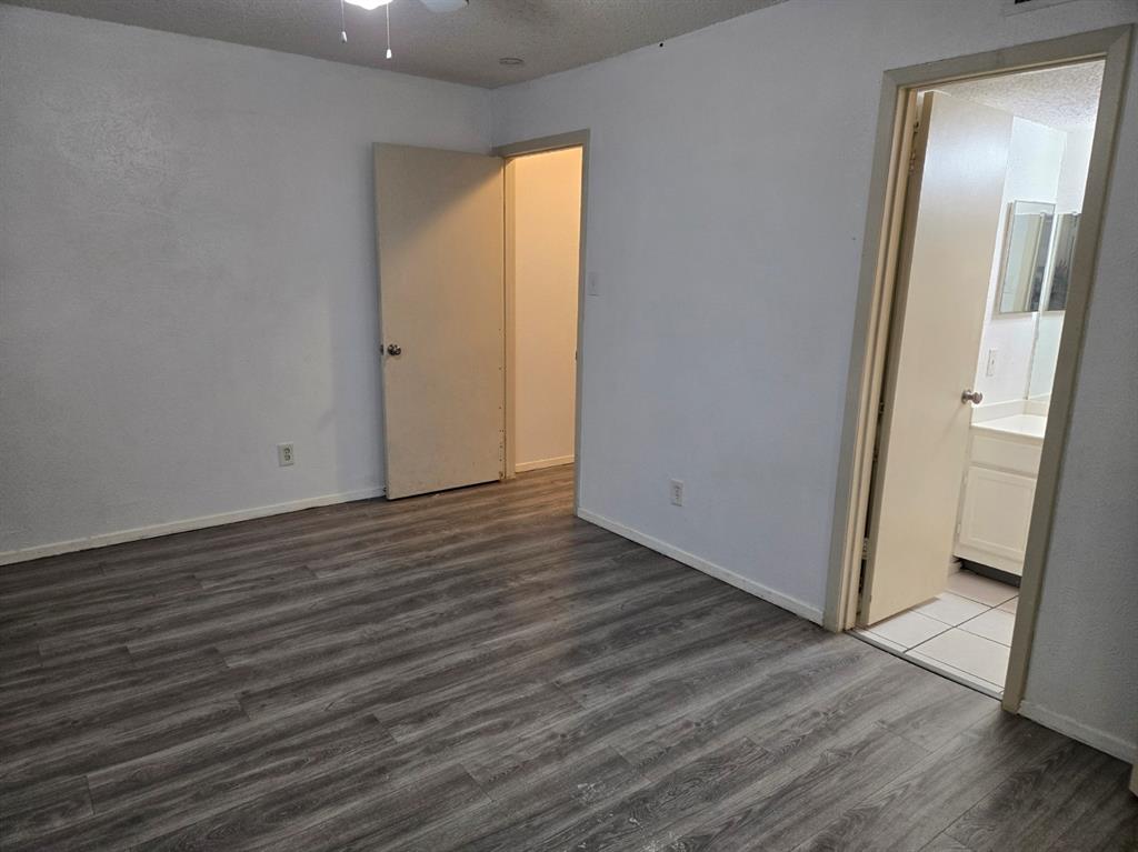 Old Vickery Square Twnhms Condos - Residential Lease