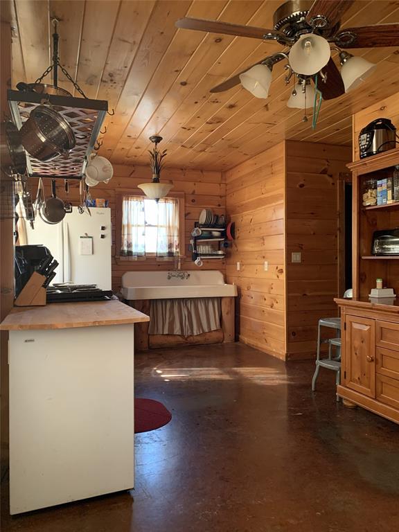 (BORSW) BONHAM RURAL SOUTHWEST - Residential