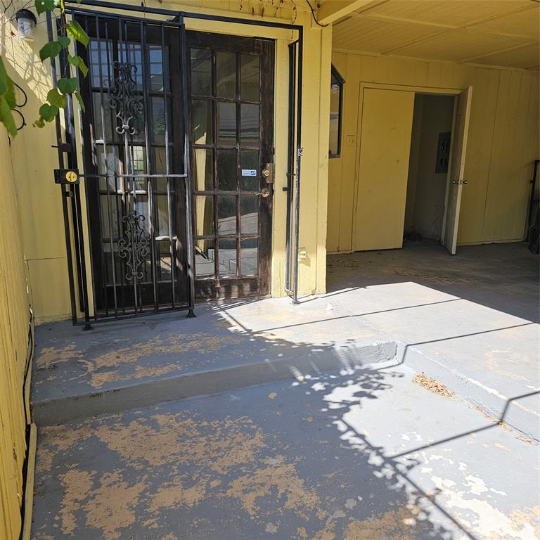 Skyline Park 02 - Residential Lease