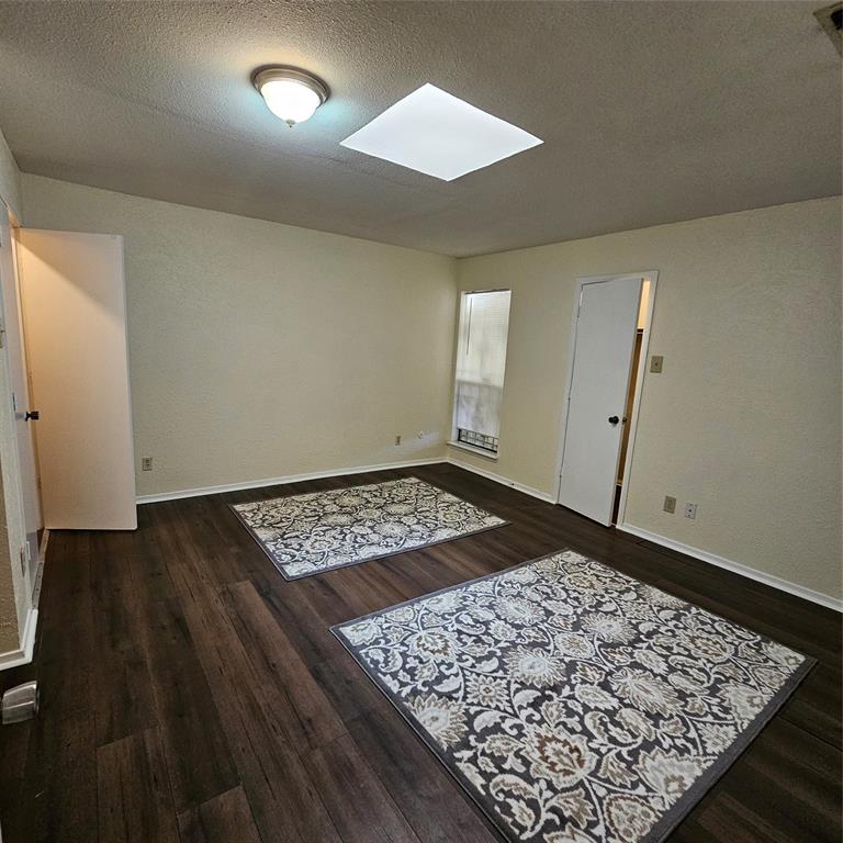 Skyline Park 02 - Residential Lease