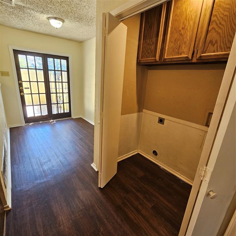 Skyline Park 02 - Residential Lease