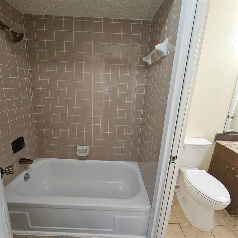 Skyline Park 02 - Residential Lease