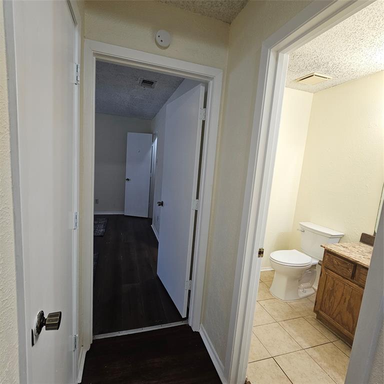 Skyline Park 02 - Residential Lease