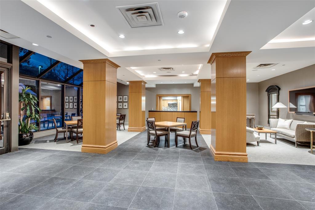 Latour Condo - Residential