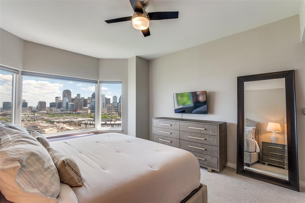 Latour Condo - Residential