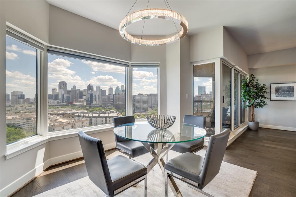 Latour Condo - Residential