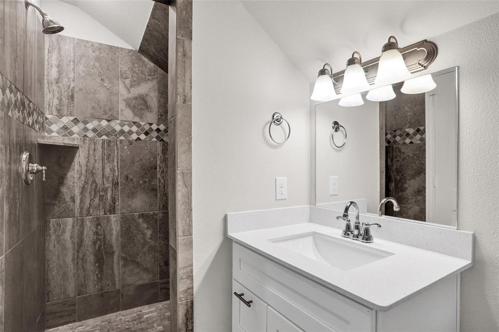 Wade Settlement Ph One - Residential Lease