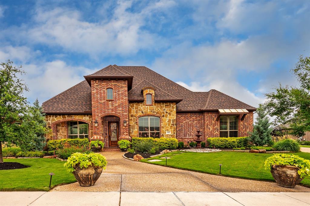1000 Warren Drive