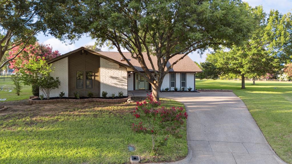 1308 Clubhouse Court