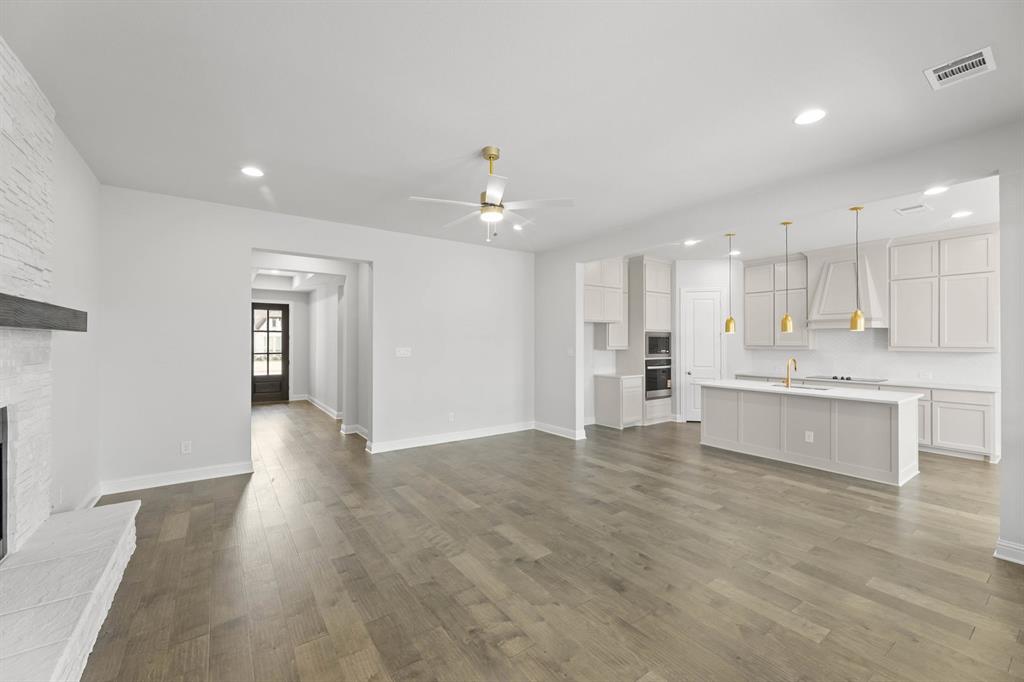 Ridgepoint Phase 1 - Residential