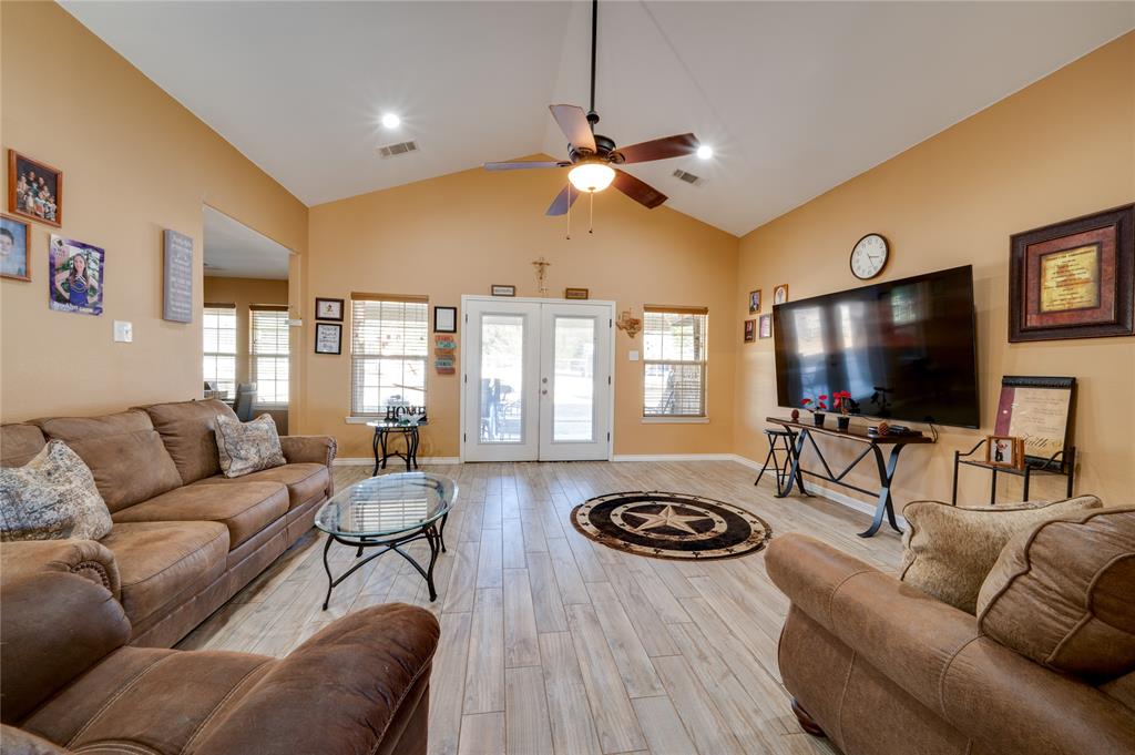 Logsdon Jo - Residential