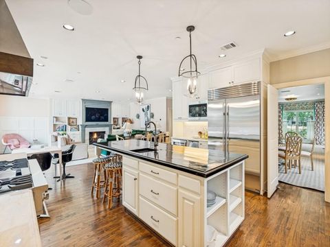 Tiny photo for 4672 S Versailles Avenue, Highland Park, TX 75209 (MLS # 21272864)