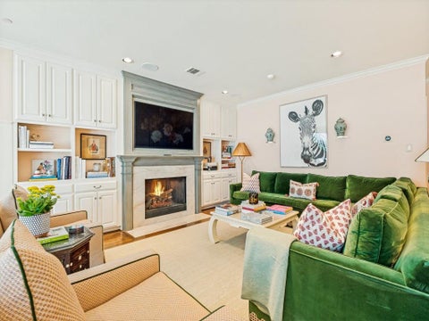 Tiny photo for 4672 S Versailles Avenue, Highland Park, TX 75209 (MLS # 21272864)
