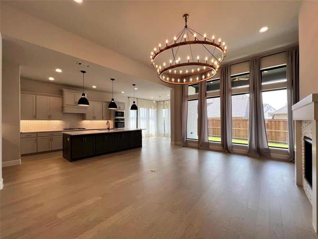 2271 Macy Way
