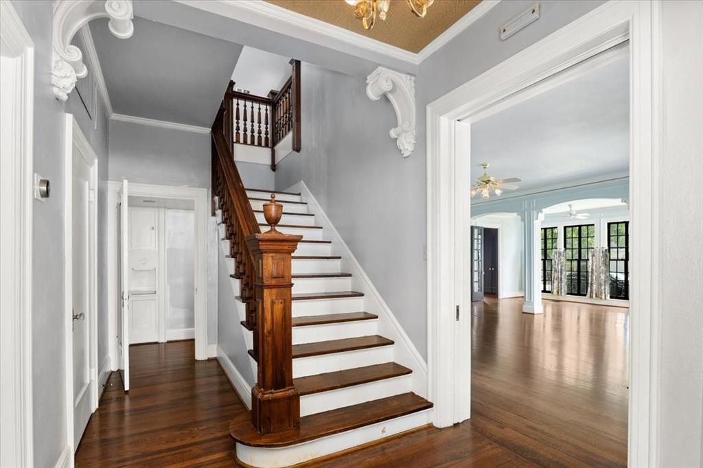 Chamberlain Arlington Heights 1st - Residential