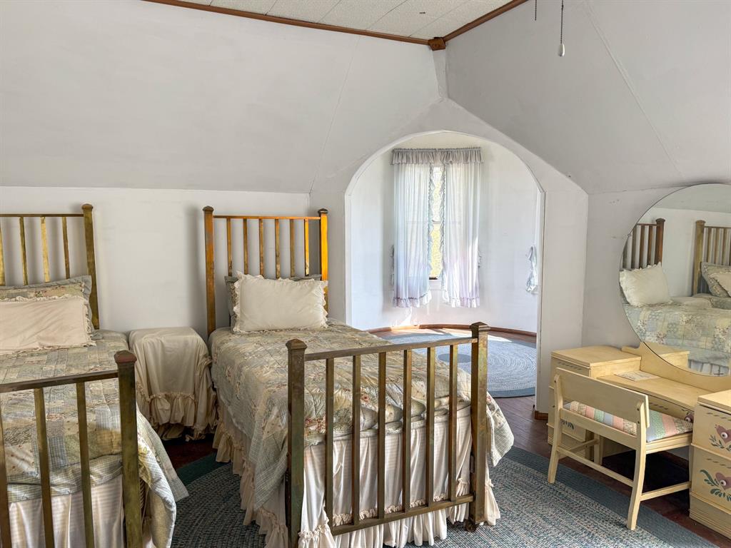 Railroad - Baird - Residential