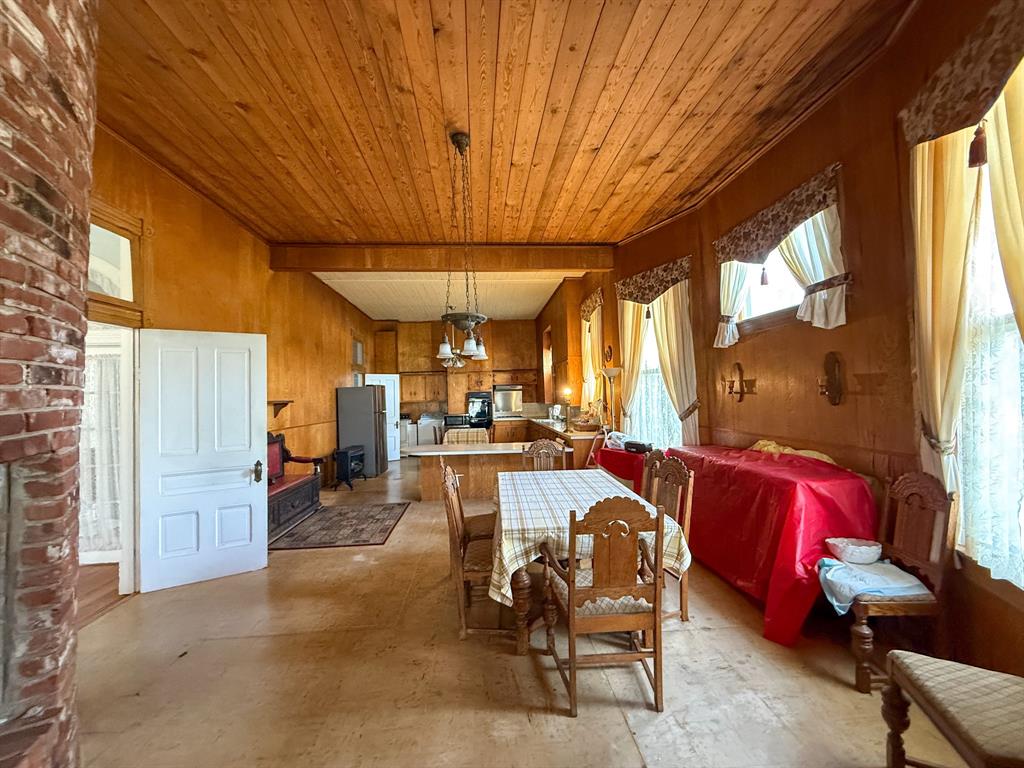 Railroad - Baird - Residential