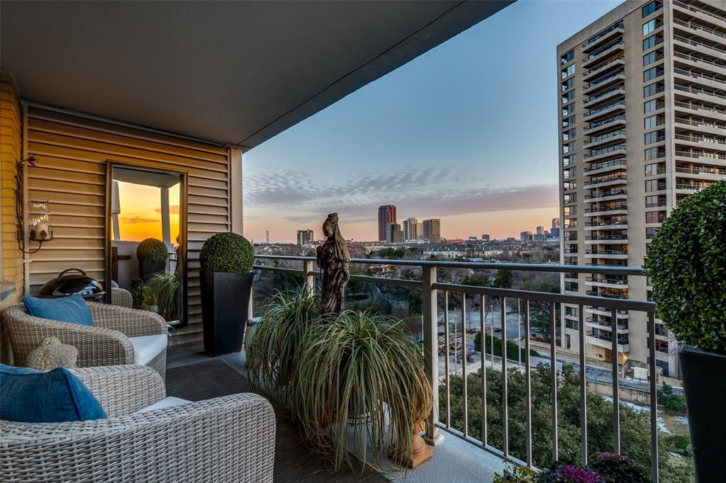 Twenty-One Turtle Creek Condos - Residential