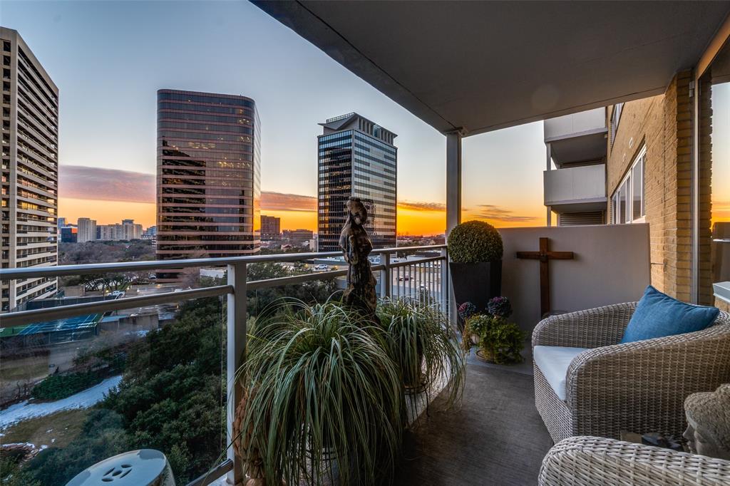 Twenty-One Turtle Creek Condos - Residential