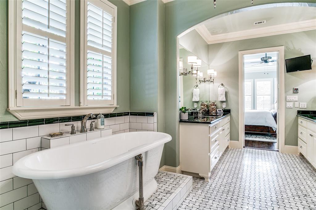 Carillon - Residential