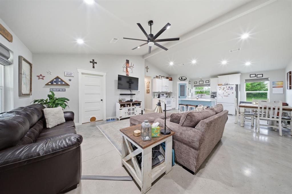 A1252 CHADWICK JOSEPH M - Residential