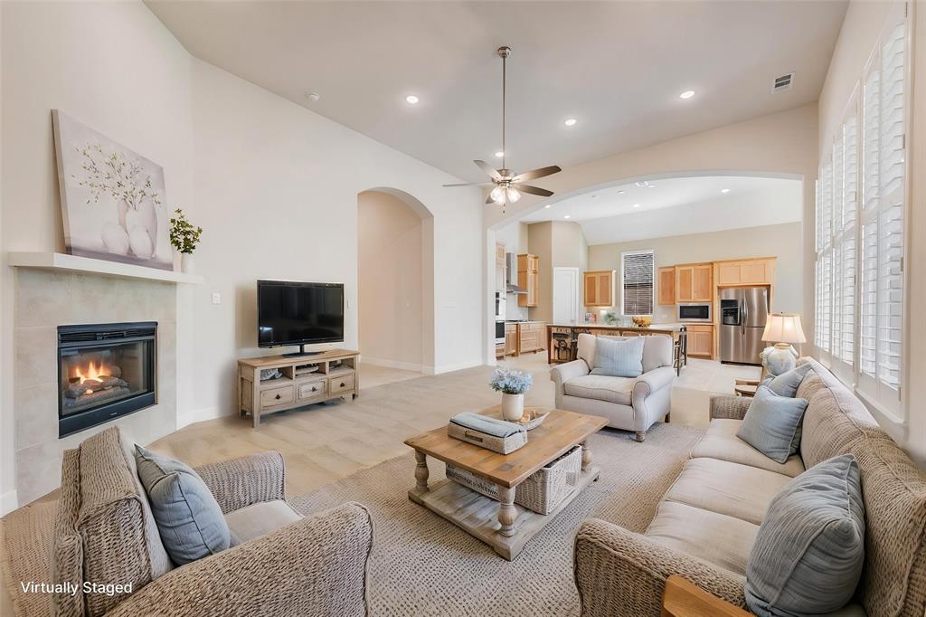2316 Miranda Lane